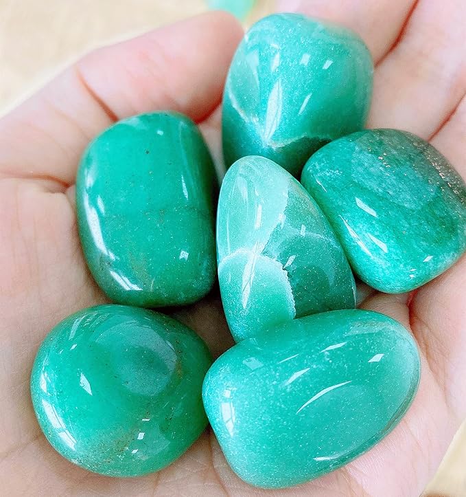 QINJIEJIE 0.9 LBS Green Aventurine Polished Stones Tumbled Crystals Bulk Gemstones 0.6-1" Irregular Stone Natural Reiki Healing Crystal for Plants Vase Filler Decoration Energy Beginners Gifts