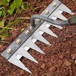 Iron Weeding Rake 2.0, rakes for Gardening and Weedings, Heavy Duty Gardening Hand Weed Puller Tools, 8 Teeth Carbon Steel Garden Weedings Rakes