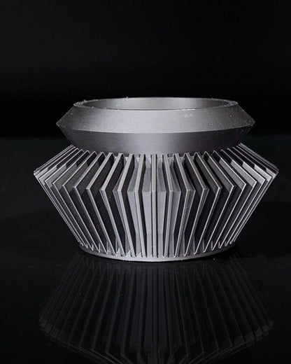 Quano Planter – Modern 3D Printed Geometric Vase with Stand