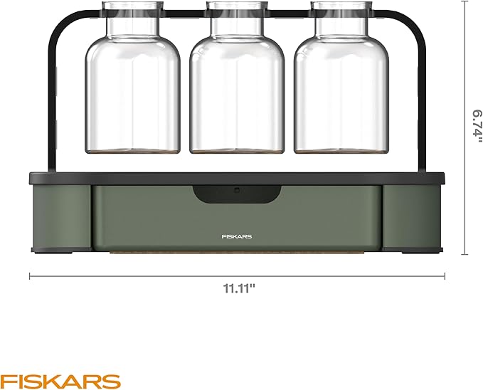 Fiskars Plant Propagation Station – Multi-Flute Glass Propagation Stand with Metal Base, Ideal for Rooting Multiple Plant Cuttings and Hydroponic Decor