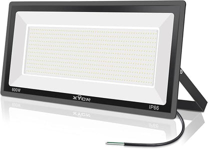 600W LED Stadium Flood Lights Outdoor(3050W Equivalent),67500LM Super Bright LED Arena Lights,100-277V IP66 Waterproof 5000K Daylight White Commercial Lighting for Sports Fields and Counts