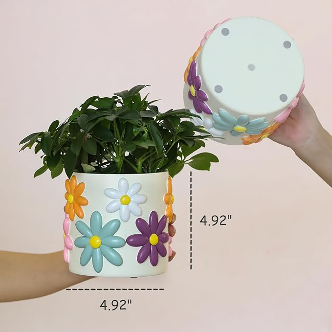 GUGUGO Cute Daisy Planters, Decorative Plant Pots with Drainage Holes, Funny Unique Flower Pot for Indoor Plants, Colorful Succulent Gardening Pot for Boho Modern Home Décor (White, 5 Inch)