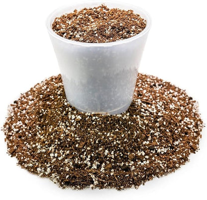 Gardenera Professional Carnivorous Plant Soil - Ready to Use for Venus Flytraps, Sundews, Pitcher Plants, Butterworts | Peat Moss, Coco Coir, Perlite - 2 Quart Bag