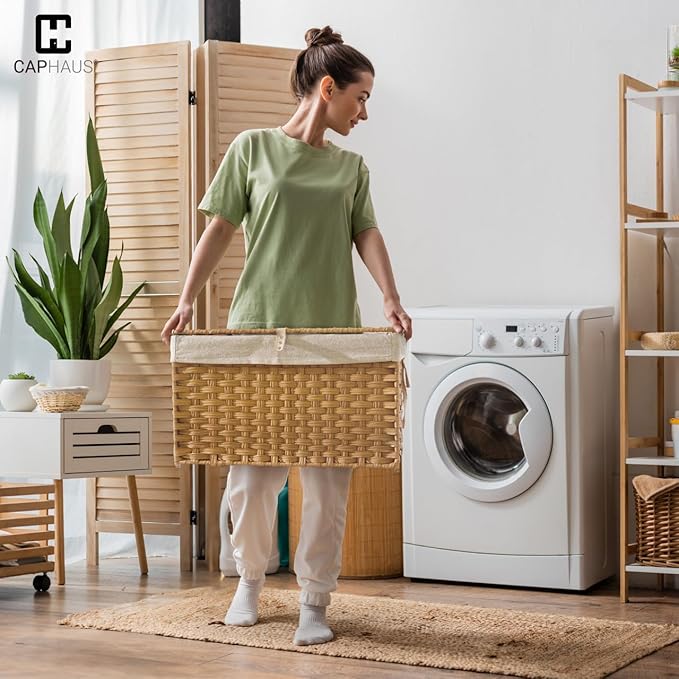 CAPHAUS Laundry Basket w/Lid, Synthetic Rattan Laundry Hamper w/Lid and Handles, 2 Removable Liner Bags, Foldable Clothes Hamper for Laundry, Large Storage Basket w/Lid, 160L, Brown