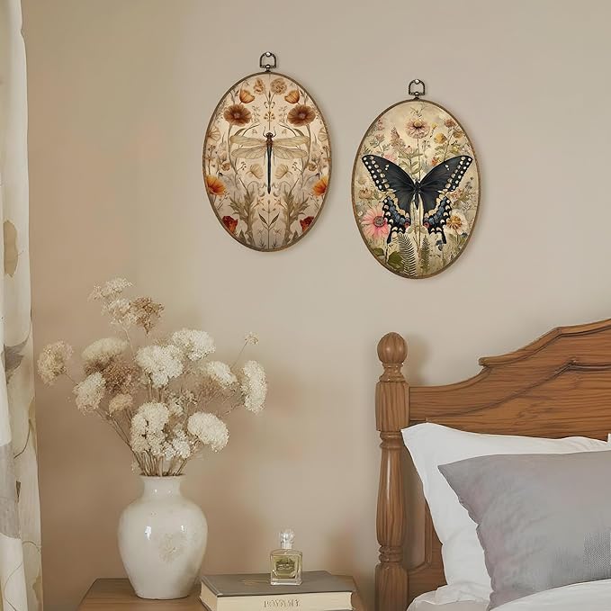 LKETW Vintage Floral Dragonfly Butterfly Oval Wall Art Decor, Farmhouse Nature Oval Canvas Hanging Decor, Rustic Wildflower Insect Wall Decorations for Home Living Room Bedroom, 8.6x11.4 Inch Set of 2