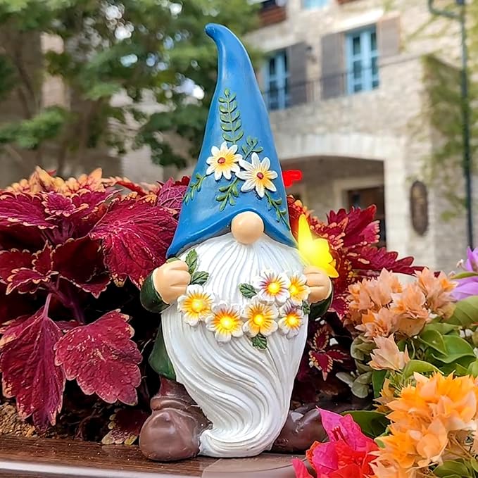 DKJOCKY Funny Garden Gnomes Gifts for Women, Solar Gnomes Outdoor Decorations for Yard, Birthday Gifts for Christmas for Women Mom Grandma Wife