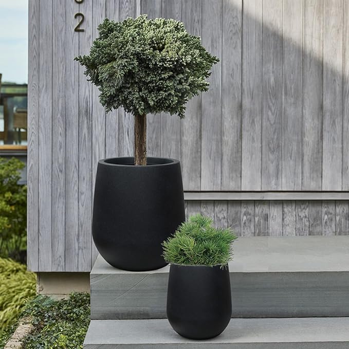 11.8 Inch Plastic Tall Planters for Outdoor Plants, Modern Black Round Tapered Flower Pot for Outdoor and Indoor Plants, Large Plant Pot with Drainage Holes and Rubber Plug for Home Garden Patio