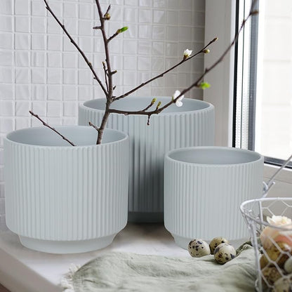 Oakrain Plant Pots with Vertical Stripes 7.8/6.5/5.2 inch, Set of 3 Modern Decorative Planters for Indoor Outdoor Plants, Flower Pot with Drainage Holes, Ceramic Blue