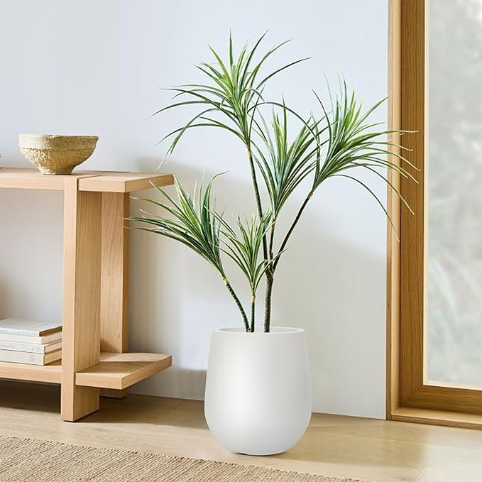 11.8 Inch Plastic Tall Planters for Outdoor Plants, Modern Round Tapered Flower Pot for Outdoor and Indoor Plants, Large Plant Pot with Drainage Holes and Plug for Home Garden Patio, Chalk Beige