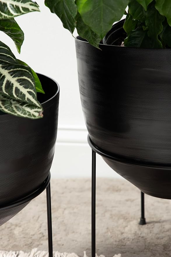 Kate and Laurel Navara Modern Two-Piece Round Metal Planter Set; 2 Piece Set; Black; Planters for Indoor Plants with Engraved Texture and Size for Large Plants
