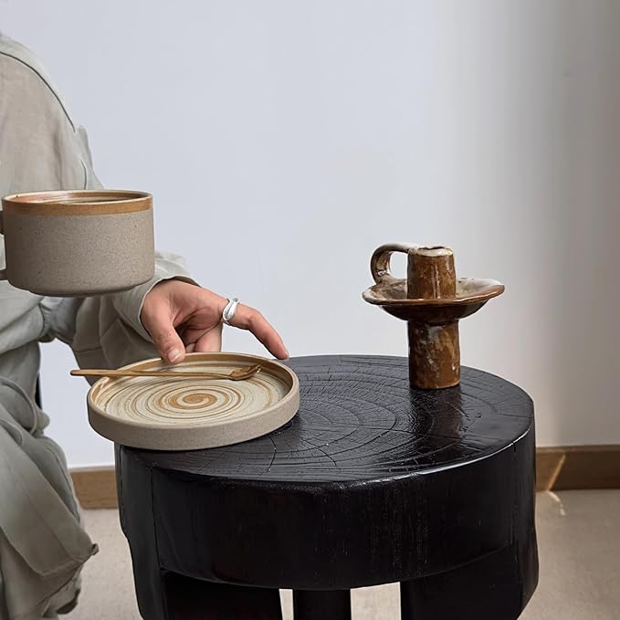 Wooden Stool、Solid Wood Three-Legged Stool、Side Table/nightstand, Shoe Bench, or Plant Stand.