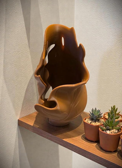 3D Printed Leaf Planter Vase (Brown, 7.5x4.5x3.5)
