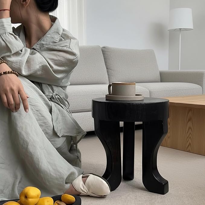 Wooden Stool、Solid Wood Three-Legged Stool、Side Table/nightstand, Shoe Bench, or Plant Stand.