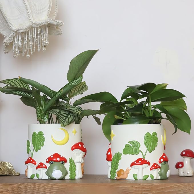 GUGUGO Frog Garden Planters, Cute Unique Plant Pot with Drainage, Rainbow Colorful Small Mushroom Flower Planters Pots for Indoor Plants, Funny Succulent Gardening Pot Gifts Home Décor (C, 5Inch)
