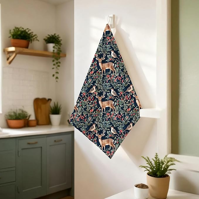 Vintage Christmas Reindeer Bird Kitchen Towels, Farmhouse Christmas Decorative Hand Towels for Bathroom, Xmas Red Berry Botanical Dish Tea Towel for Kitchen Decor, 16x24 Inch