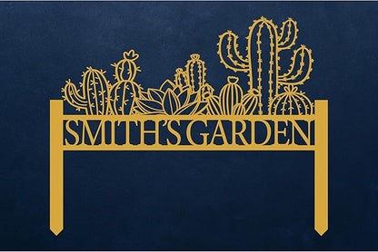 Personalized Cactus Metal Garden Sign, Large Garden Decoration Metal Sign with Stakes, Custom Gardener Family Name Sign, Cactus Decor for Outdoor, Patio Decorative, Yard Art, New Home Gift