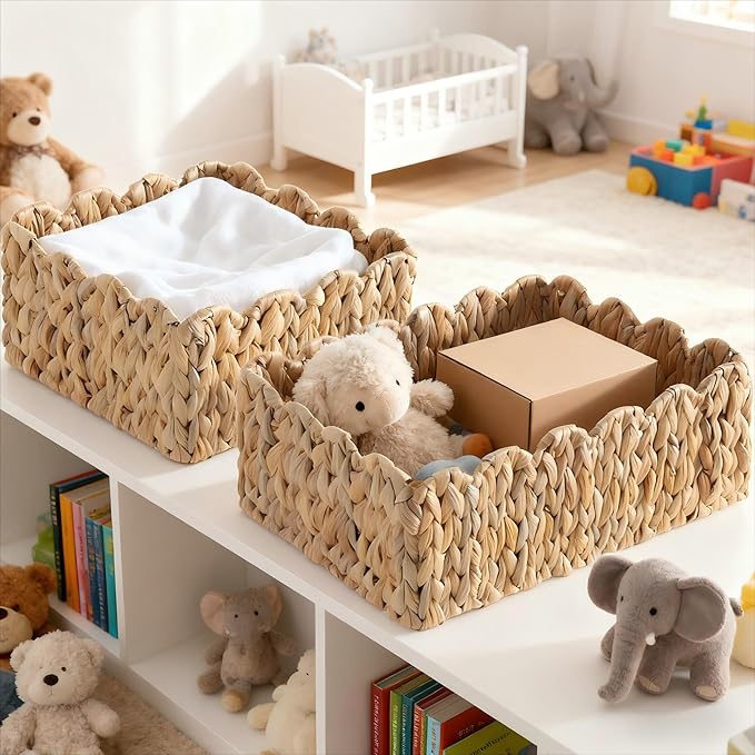 Scalloped Basket, Wicker Storage Baskets, Hand Woven Baskets for Shelves,Natural Baskets for Organizing (Water Hyacinth(S+M))