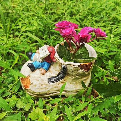 Cute Planter Pot Suitable for Indoor and Outdoor, Small gnome Resin Succulent Plant Flower pots, Decorative Fun Flower pots with Drainage Holes, Ideal Home and Garden Decoration Gifts