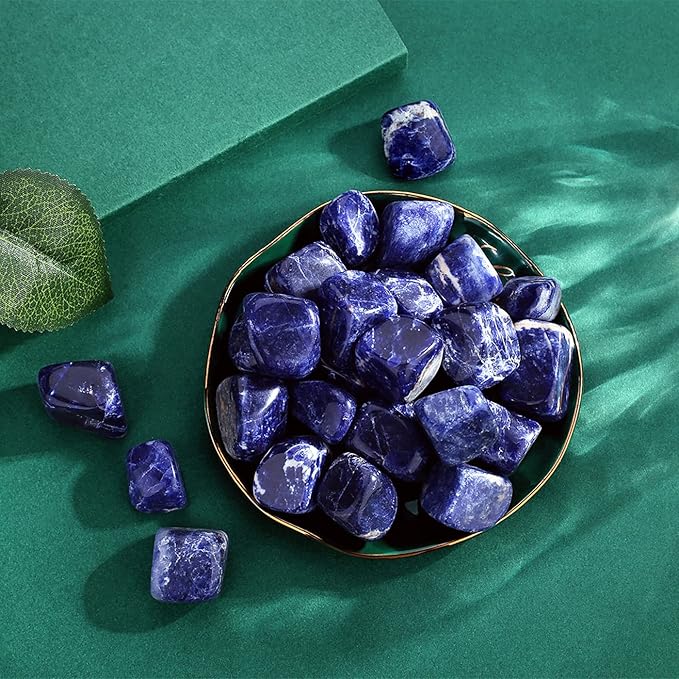QINJIEJIE 0.9 LBS Blue Sodalite Polished Stones Tumbled Crystals Bulk Gemstones 0.6-1" Irregular Stone Rocks Natural Reiki Healing Crystal for Plants Vase Filler Home Decor Meditation Gifts
