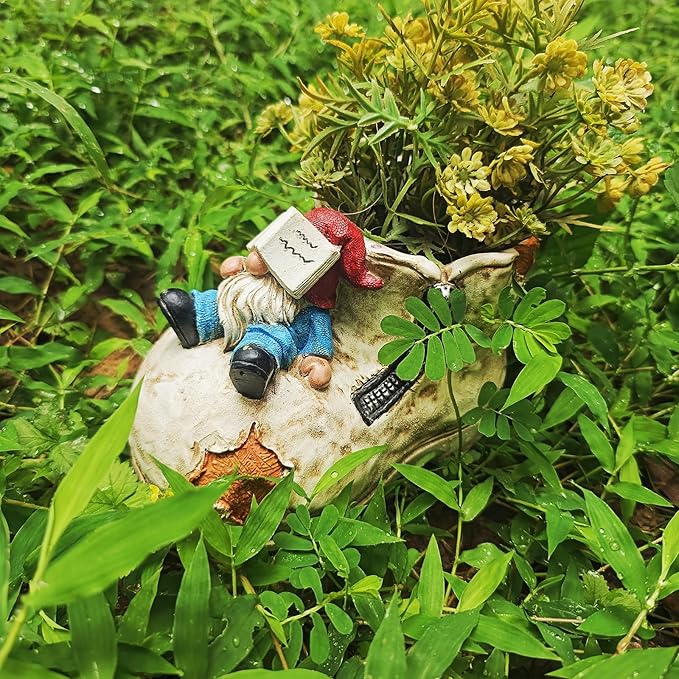 Cute Planter Pot Suitable for Indoor and Outdoor, Small gnome Resin Succulent Plant Flower pots, Decorative Fun Flower pots with Drainage Holes, Ideal Home and Garden Decoration Gifts