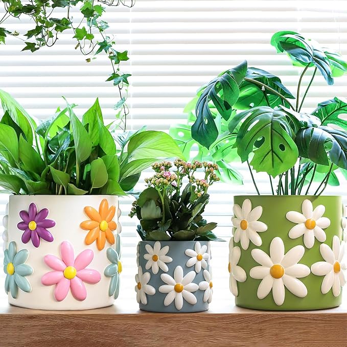 GUGUGO 8 Inch Daisy Planters, Decorative Large Plant Pots with Drainage Holes, Funny Unique Flower Pot for Indoor Plants, Colorful Gardening Pot for Boho Modern Home Décor, Blue