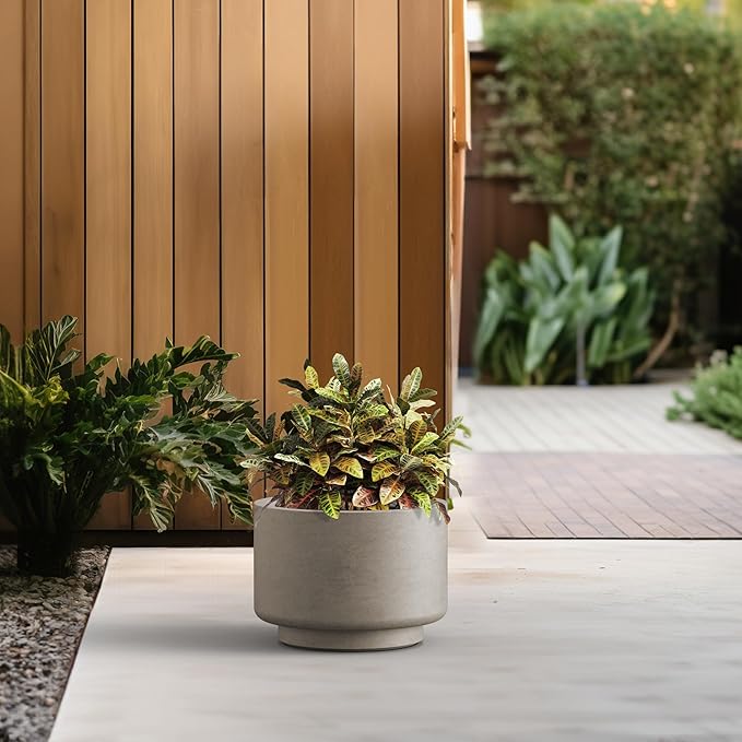 Kante 12.6 Inch Dia Concrete Planter, Round Pedestal Design Garden Pot for Indoor Outdoor Plants, Modern Flower Pot with Drainage Hole and Rubber Plug, Weathered Concrete