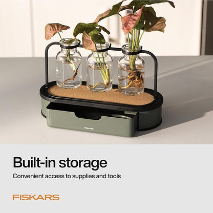 Fiskars Plant Propagation Station – Multi-Flute Glass Propagation Stand with Metal Base, Ideal for Rooting Multiple Plant Cuttings and Hydroponic Decor
