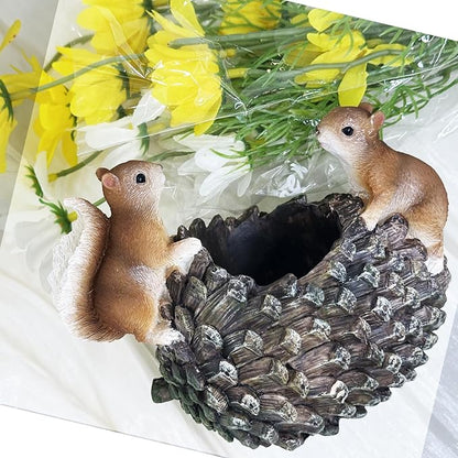 Cute Animals Planter Pot, Resin Squirrel Succulent Plant Flowerpot, Decorative Succulent Plant Planter, Lovely Pinecone Bonsai for Office Desk Room Home Indoor Decor