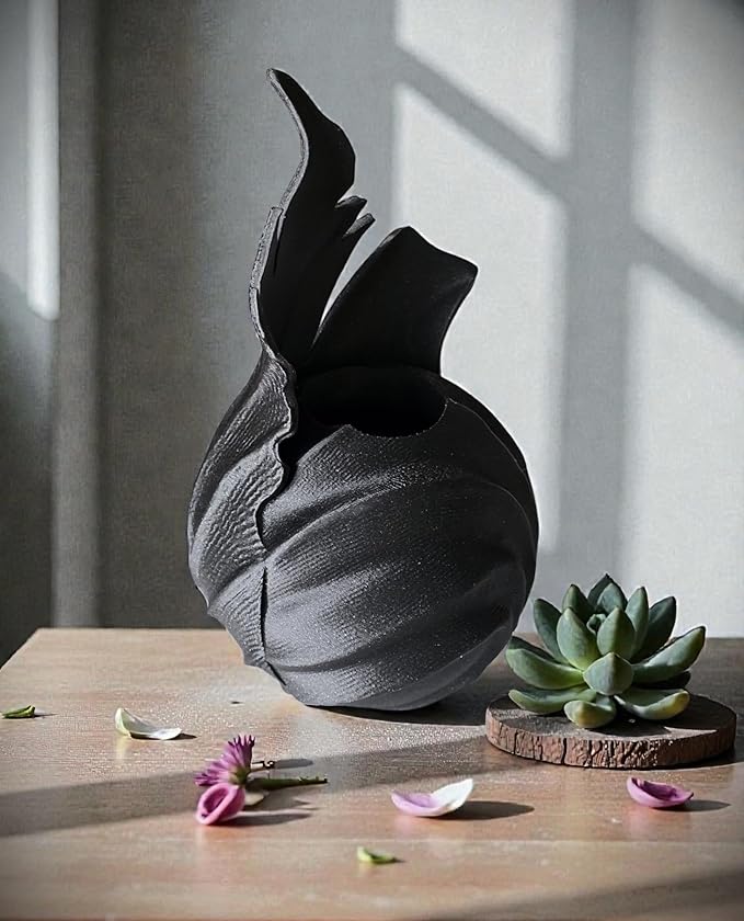 Black Leaf Planter with Subtle Silver Glitter – 3D Printed Decorative Vase | Modern Home Decor – NeoForma3D