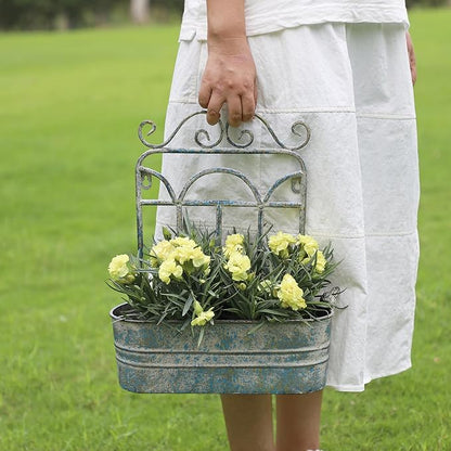 Rustic Metal Wall Planter Vintage Wall Mounted Flower Pot Distressed Wall Hanging Plant Basket Farmhouse Wall Decor for Indoor Outdoor Garden Home Yard (Gray)