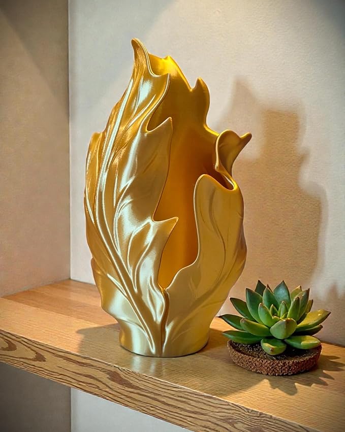 3D Printed Leaf Planter Vase (Gold, 10x6x5)