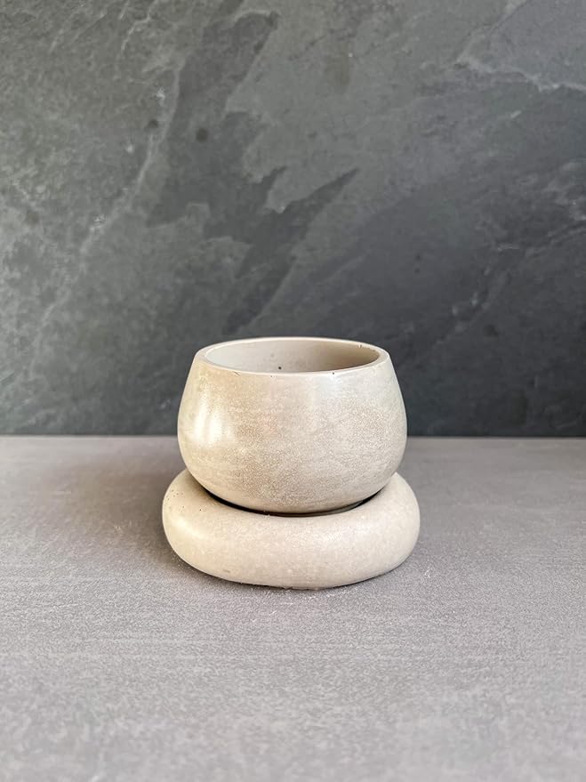 Mini Concrete Planter with Drainage, Cute Plant Pot, Bubble Planter, Decorative Cement Pot, Minimalist Pot with Saucer, Nordic, Chunky Pot (Creamy Gray)