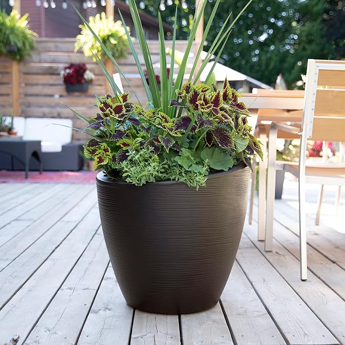 Mayne 8879-ES Modesto 20in Round Patio Planter, Espresso