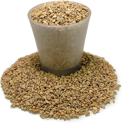 GARDENERA Diatomaceous Earth (Diatomite) Soil Additive | Aids Drainage | Creates Soil Structure for Roots - (2 Quart Bag)