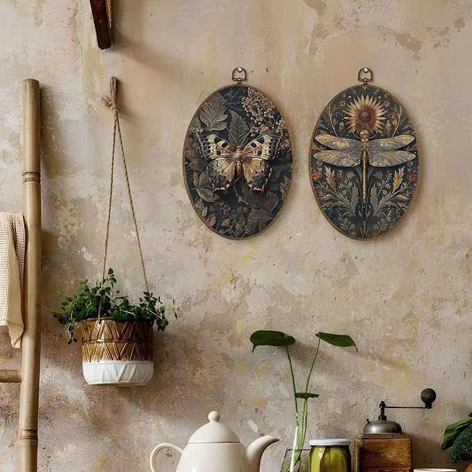 LKETW Vintage Moody Butterfly Dragonfly Oval Wall Art Decor, Dark Cottagecore Oval Canvas Hanging Decor, Rustic Wildflower Insect Wall Decorations for Home Living Room Bedroom, 8.6x11.4 Inch Set of 2