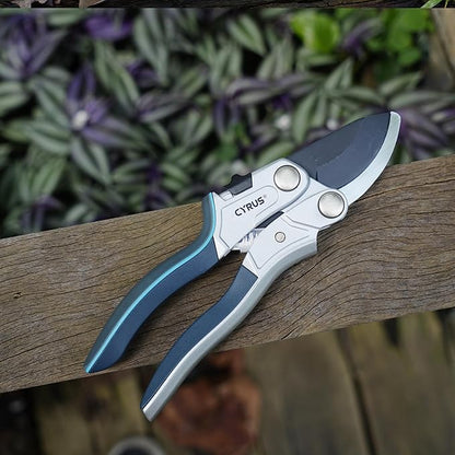 CYRUS Pruning Garden Shears with Ratchet labor-saving Lever, Carbon Steel Non-Stick Blade, Aluminum Handle & Safety Lock, Sharp Flower Scissors for Trimming Branches Up to 0.9 Inch