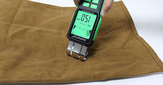 RDINSCOS Pinless Moisture Meter for Wood, Cement, Floors, Drywall, Concrete and Plaster – Non-Invasive Digital Damp Detector with 40mm Depth, REF Mode, Backlit LCD, for Home and Professional Use