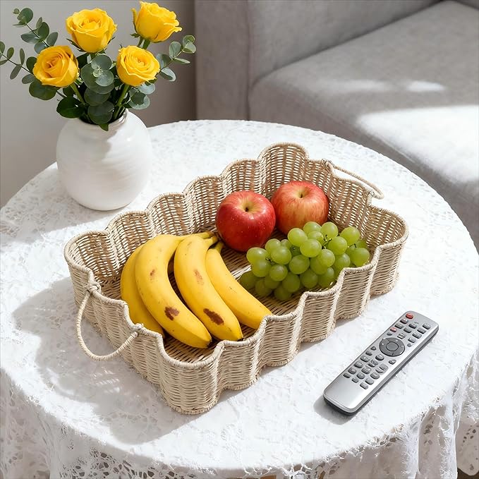 Scalloped Rattan Tray Basket,17"*12"*4" Super Hard Rectangle Hand Woven Wicker Serving Tray with Handles, Seagrass Decoratve Tray for Coffee Table (Rattan-Off White-17 * 12 * 4")