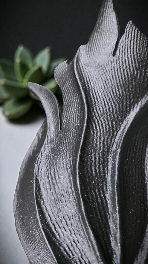 Black Leaf Planter with Subtle Silver Glitter – 3D Printed Decorative Vase | Modern Home Decor – NeoForma3D