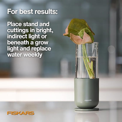 Fiskars Plant Propagator, 1 Piece – Single Decorative Glass Propagation Vase with Metal Base for Rooting Plant Cuttings and Hydroponic Display