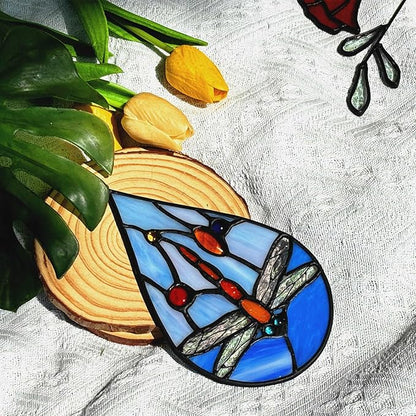 Dragonfly Stained Glass Window Hangings Suncatcher, Tiffany Style Stained Glass Dragonfly Ornament Decor Gifts for Women Mom, Wedding Birthday Christmas Celebration Gifts.