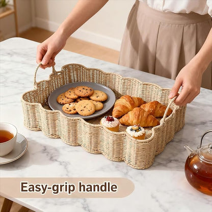 Scalloped Rattan Tray Basket,17"*12"*4" Super Hard Rectangle Hand Woven Wicker Serving Tray with Handles, Seagrass Decoratve Tray for Coffee Table (Rattan-Off White-17 * 12 * 4")