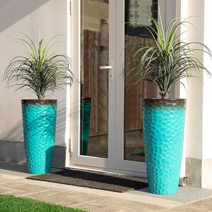 Glitzhome 31" H Oversized Tall Planter, Set of 2 Honeycomb Textured Gradient Turquoise Plastic Tall Outdoor Planters with Drainage Holes, Round Large Flower Pots for Indoor Outdoor Front Door Patio