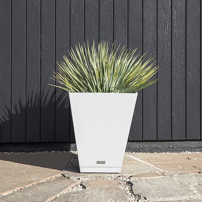 Veradek Nobleton Indoor/Outdoor Wide Square Planter (White, 18 inch - 2 Pack with 2 Saucer Trays)