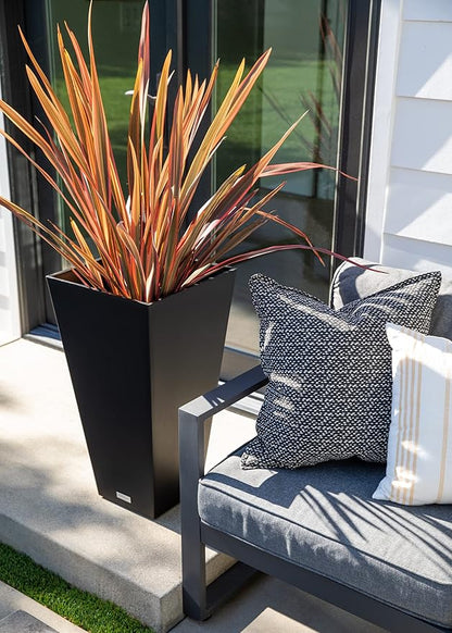 Veradek V-Resin Indoor/Outdoor Taper Planter (26 inch, Black)