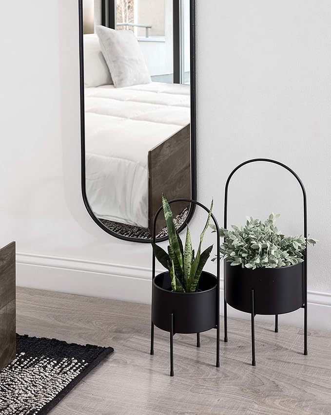 Kate and Laurel Peeto Modern Planter Set, Set of 2, Black, Decorative Freestanding Planters for Indoor Plants