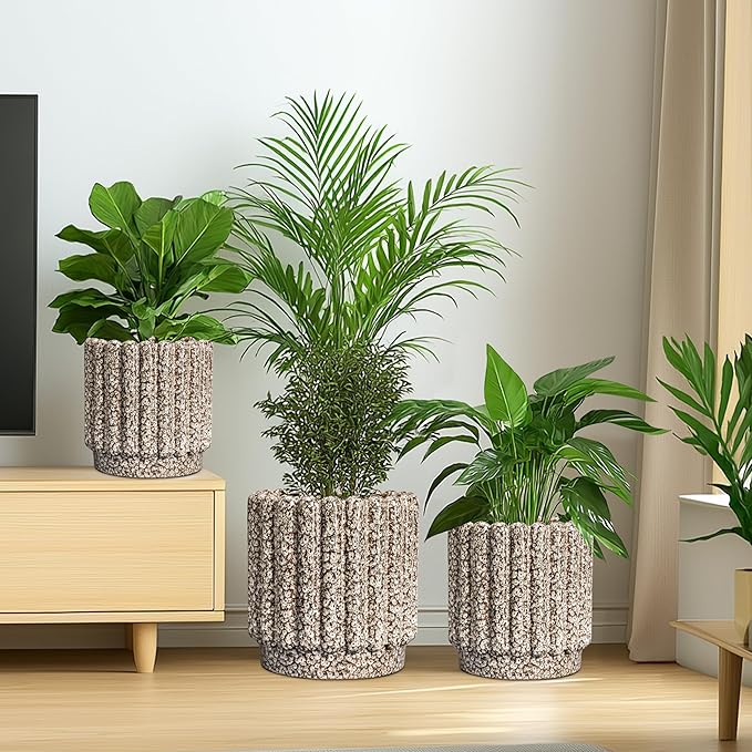 Ceramic Planter - 9.6 Inch Plant Pots Indoor with Drainage Hole, Round Fluted Ceramic Flower Pots, Decorative Planter Outdoor, Home Decor, Plant Lover Gifts for Women, Leopard Print White