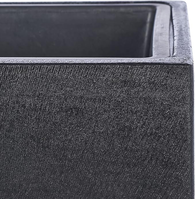 SAFAVIEH Outdoor Collection Larlen Black Concrete Planter (Fully Assembled)